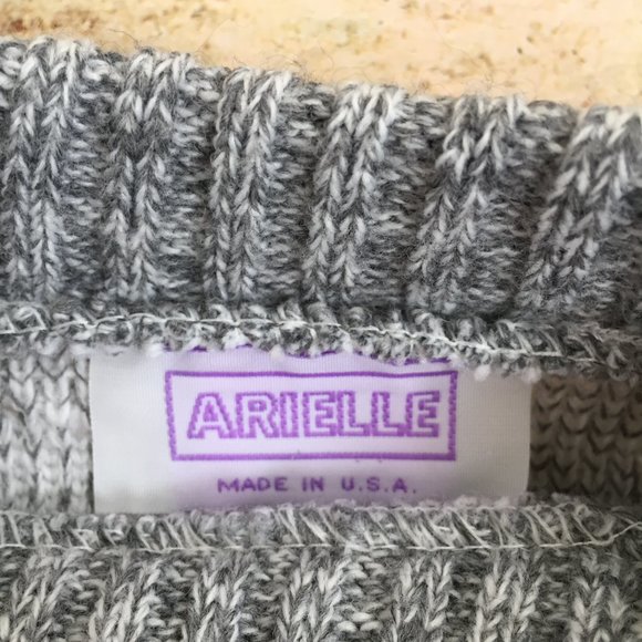 Rare Vintage Arielle Gray Kitty Cat Kawaii Fairy Crewneck Sweater Small - Picture 3 of 4